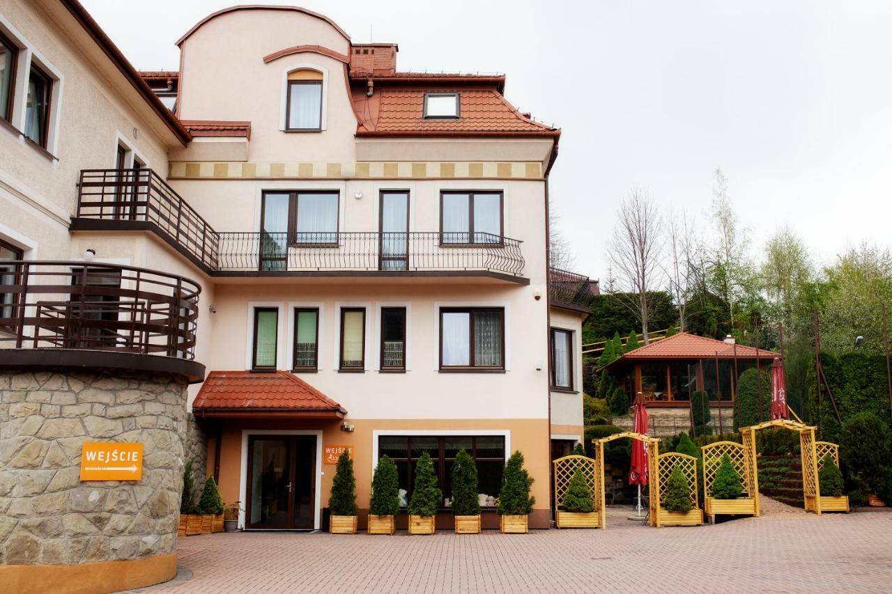 Janda Resort & Conference Mszana Dolna Esterno foto